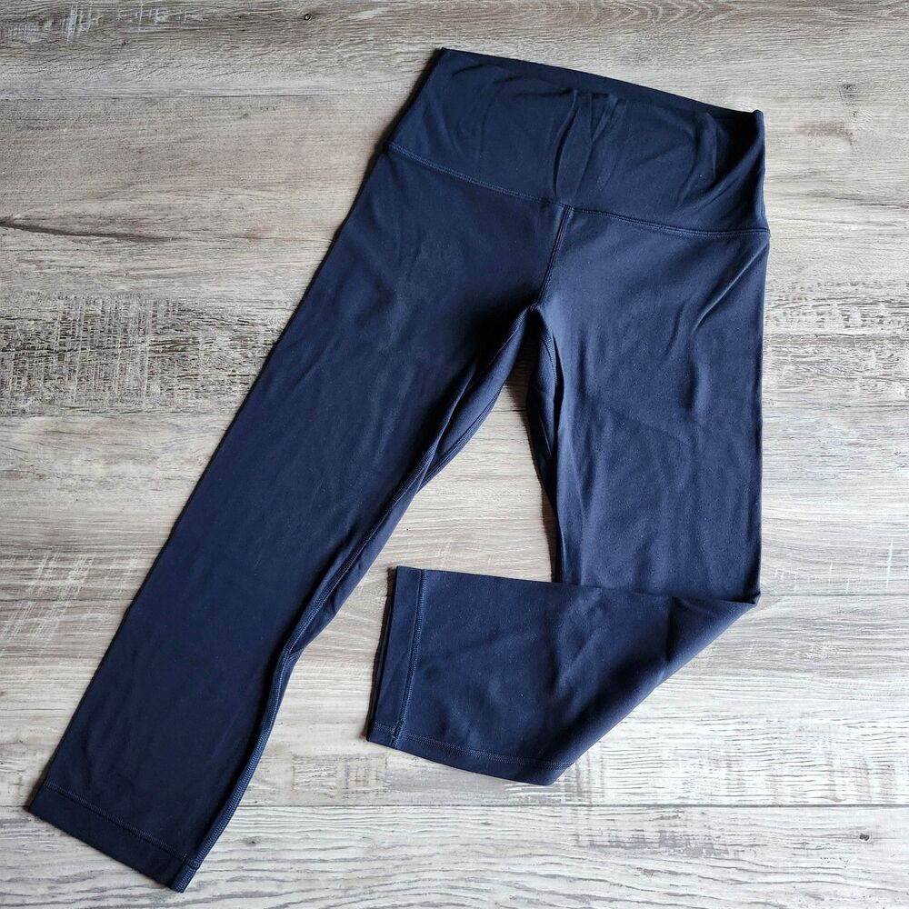 (6) Lululemon Align Crop *21"